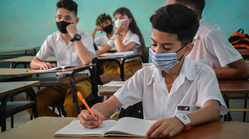 Estudiantes Estudiantes