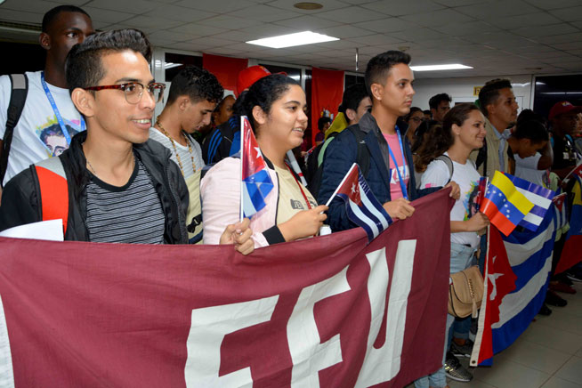 XVIII Congreso Latinoamericano y Caribeño de Estudiantes (CLAE) XVIII Congreso Latinoamericano y Caribeño de Estudiantes (CLAE)