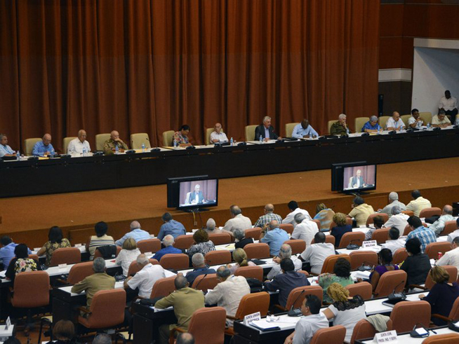 Sistema empresarial, principal actor en nuestro modelo económico, afirma Díaz Canel