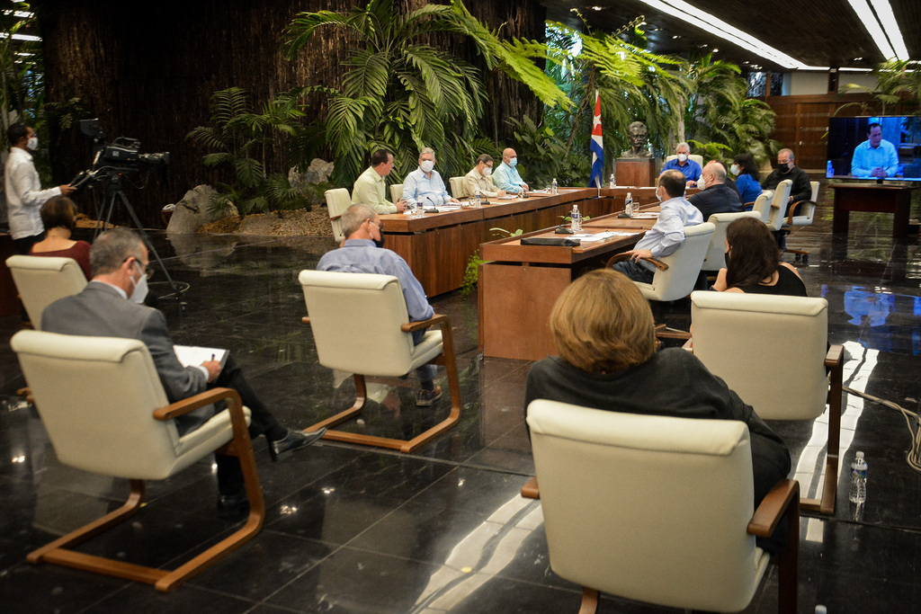 Miguel Díaz-Canel: Defendemos la paz no la violencia 