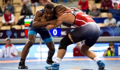 Gladiador cubano Andreu por el título hoy en Mundial de lucha sub 23 