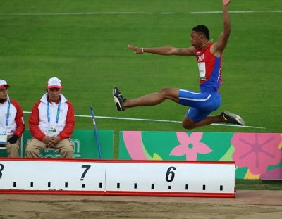 Juan Miguel, muelles dorados y estables 