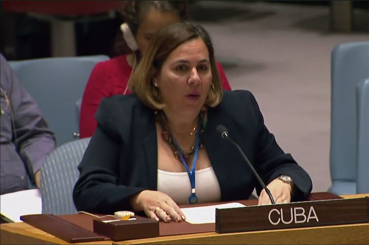 Ana Silvia Rodríguez, Ana Silvia Rodríguez,