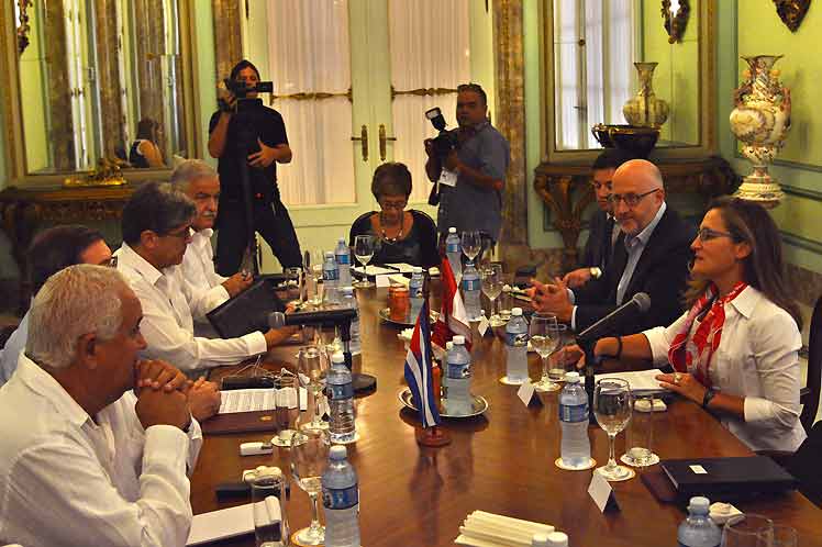 Canciller cubano recibirá en La Habana a su homóloga canadiense Canciller cubano recibirá en La Habana a su homóloga canadiense