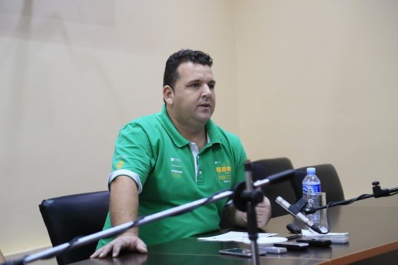 Concurso Internacional Universitario de Programación en la Universidad de Oriente Concurso Internacional Universitario de Programación en la Universidad de Oriente