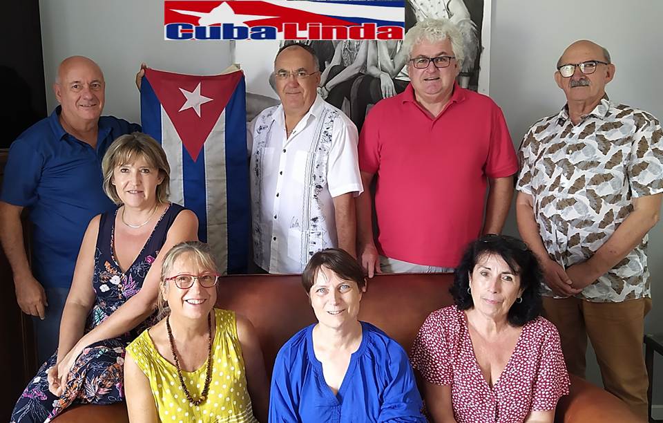 Franceses solidarios con Cuba