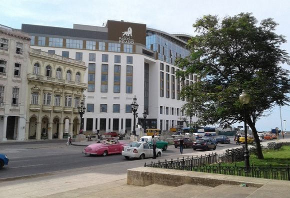 En la esquina de Prado y Malecón varios artistas ofrecerán su música. Foto: ACN.