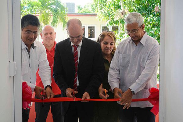 Abren parque fotovoltaico para el aprendizaje de estudiantes en Cuba