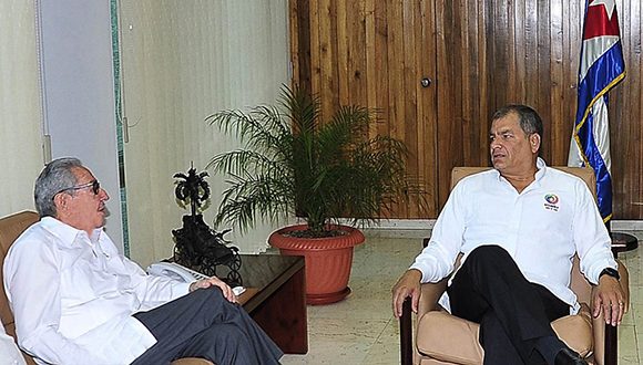 Correa reiteró su solidaridad con el pueblo cubano. Foto: Estudios Revolución. Correa reiteró su solidaridad con el pueblo cubano. Foto: Estudios Revolución.