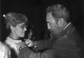 Rosa Elena Simeón junto a Fidel Castro Rosa Elena Simeón junto a Fidel Castro