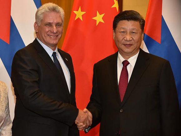 Presidente chino Xi Jinping felicita a Díaz-Canel por su elección