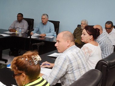 Presidente cubano de visita a la provincia de Guantánamo. Foto: Estudios Revolución.